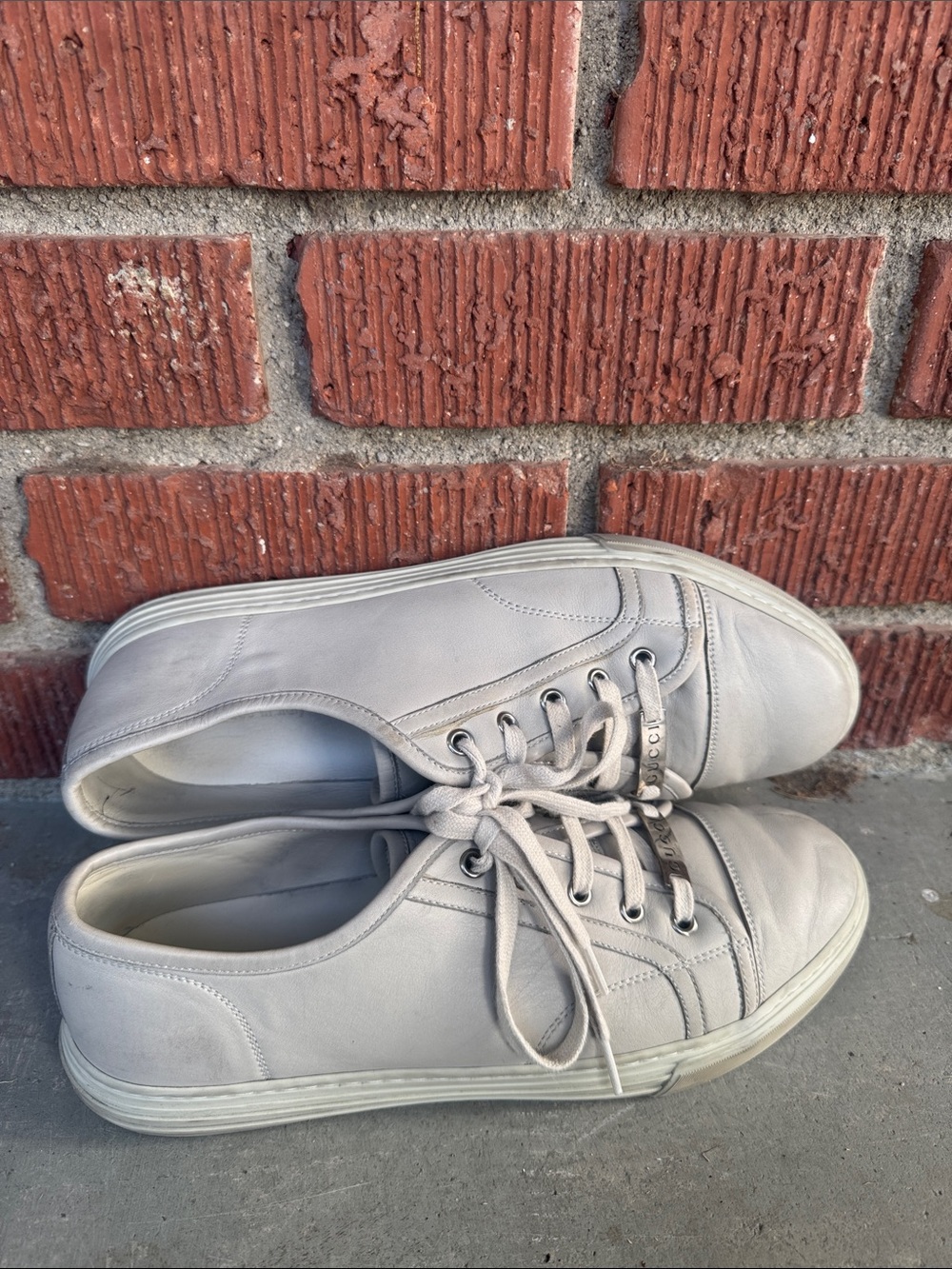 Gucci Miro Soft Leather Sneakers - Picture 3 of 12